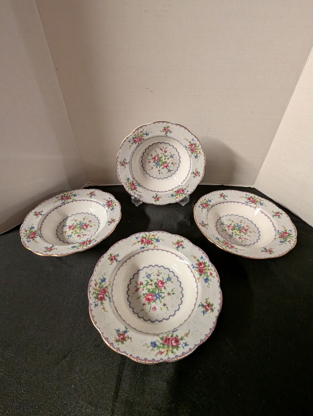 Vintage Royal Albert Petit point China Soup Cereal Dessert Bowl Lot Of 4 Lot